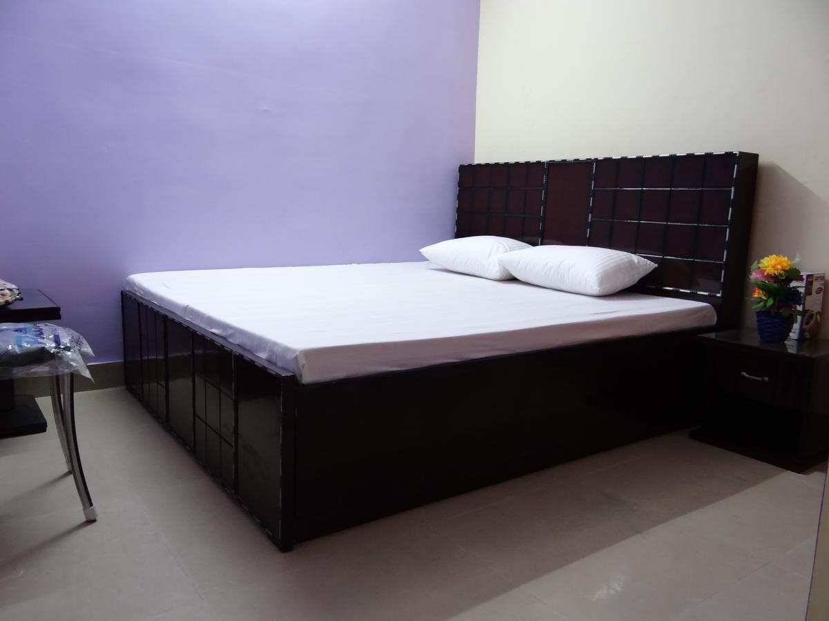 Nanda Hotel Hanumangarh Екстер'єр фото